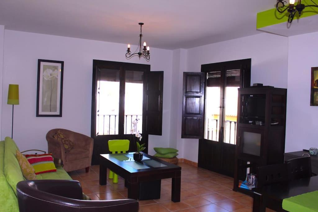 Boutique Style Apartment In Velez De Benaudalla - Near Salobrena Eksteriør bilde